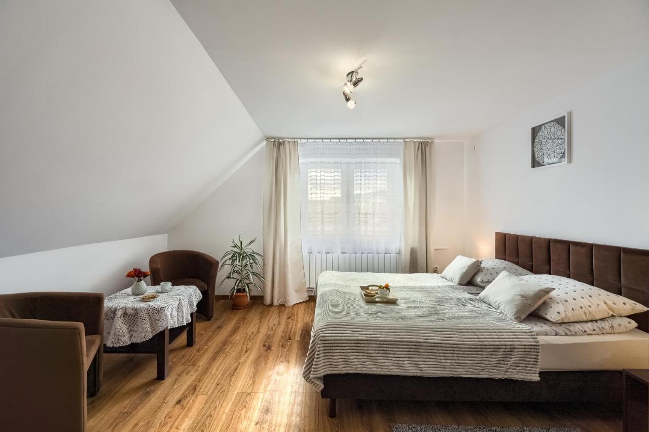 Rembiaszowka Apartment Tylicz Bagian luar foto