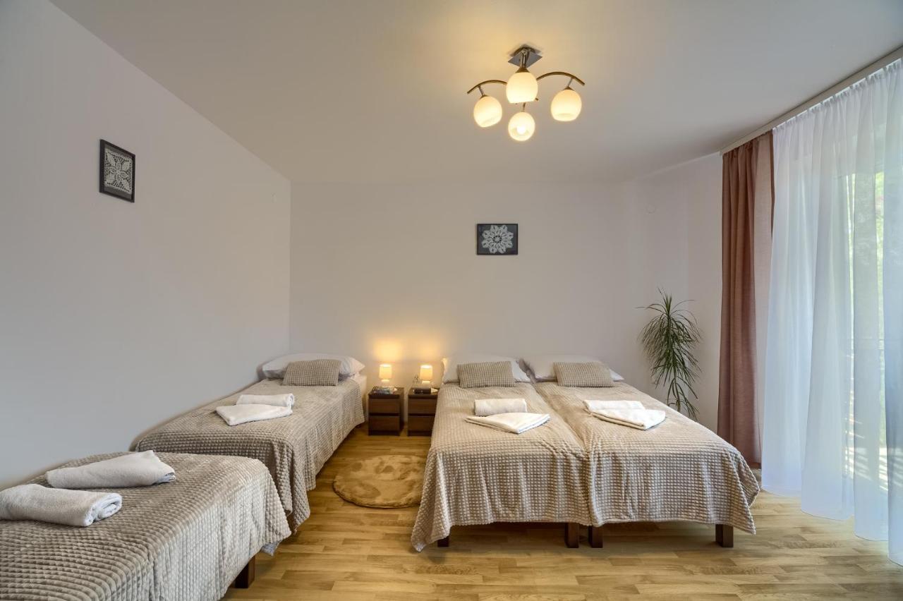 Rembiaszowka Apartment Tylicz Bagian luar foto